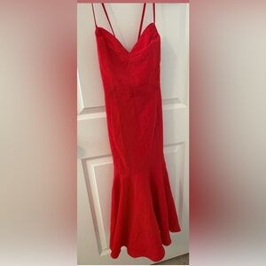 Storets Vibrant Red Midi Dress